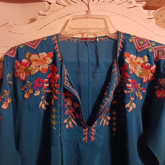 Johnny Was Blue Embroidered Tunic Top - Picture 4 of 7